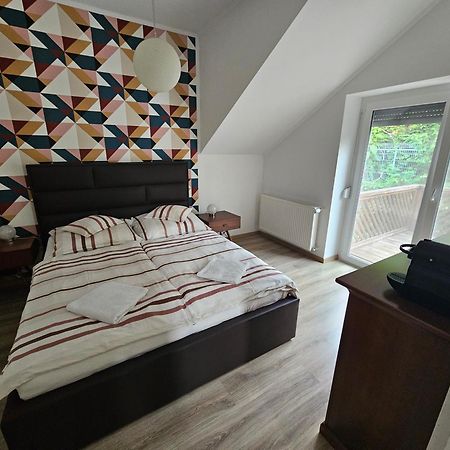 Hilltop Apartments Fonyód Rom bilde