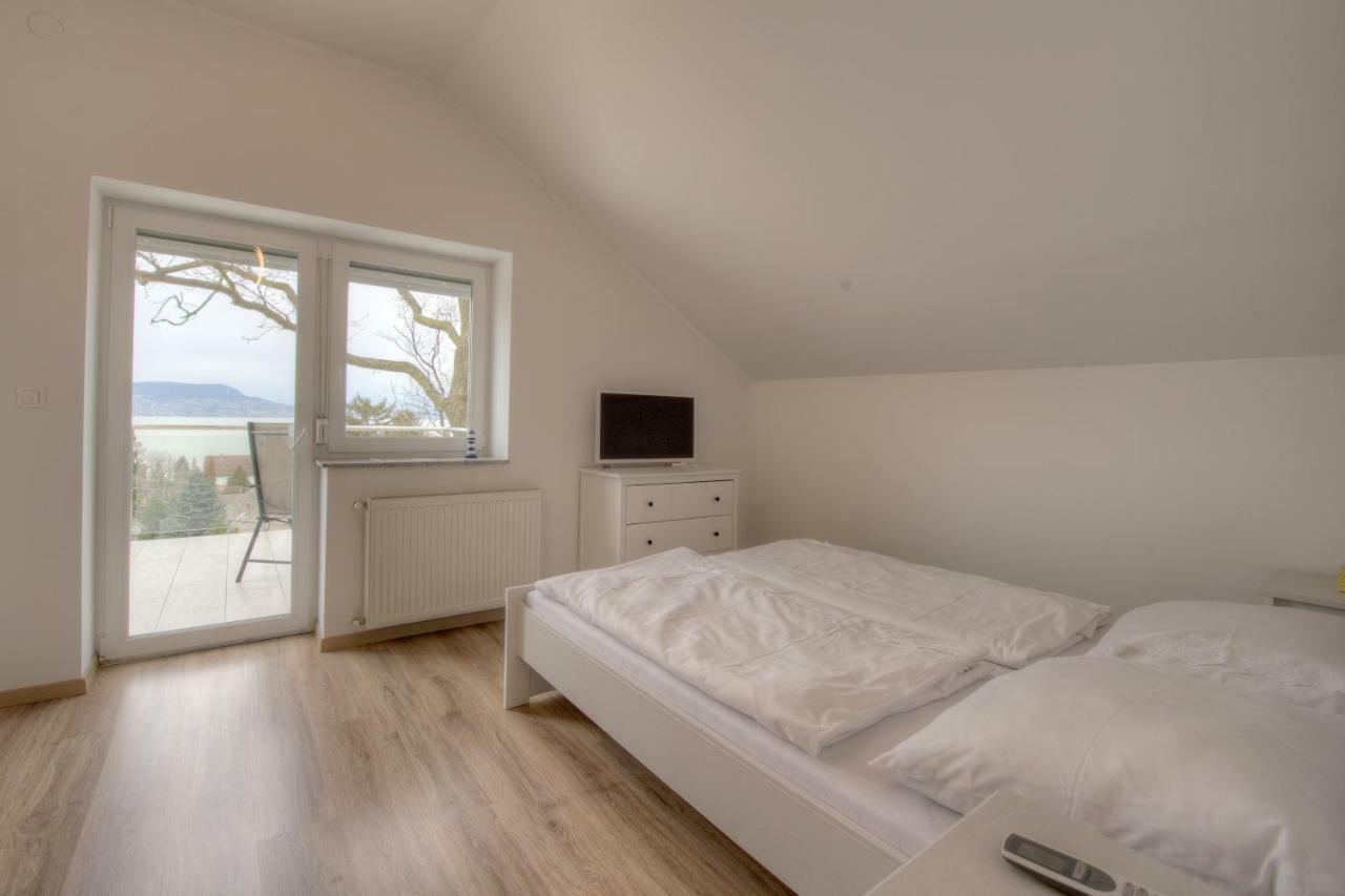 Hilltop Apartments Fonyód Eksteriør bilde